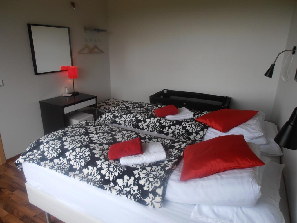 Giljur Guesthouse Вик Экстерьер фото